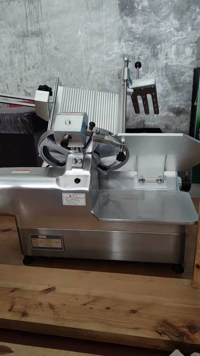 转店了，亏本处理