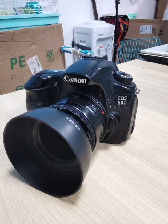 佳能60D+佳能50 1.8二代小痰盂单反...