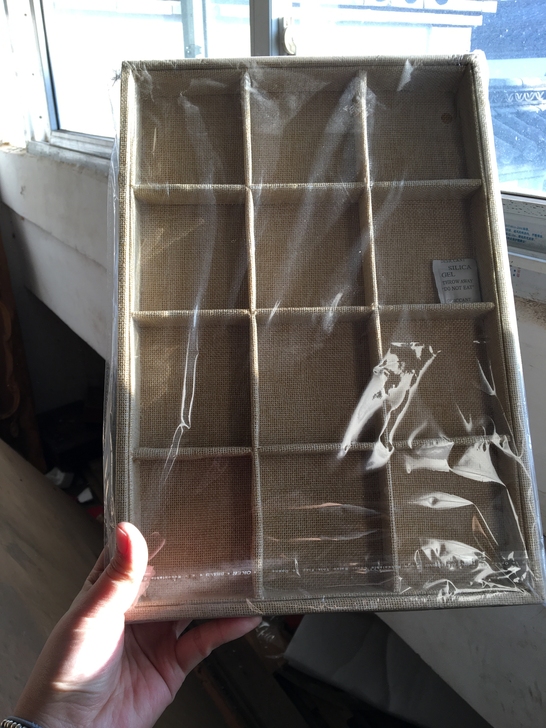 珠宝看货亚麻托盘