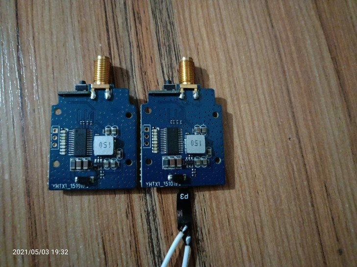 亿航无人机2.0图传两个，一个坏的一个好的...