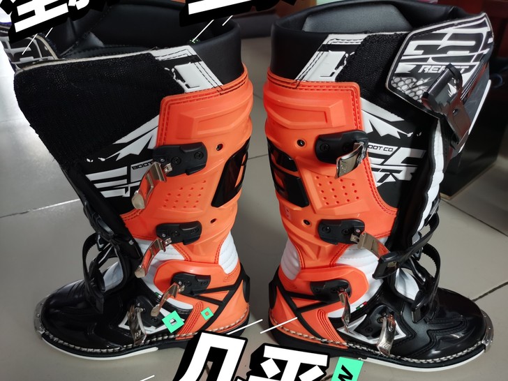 脚腕带活动轴意大利产GAERNE大G越野靴...