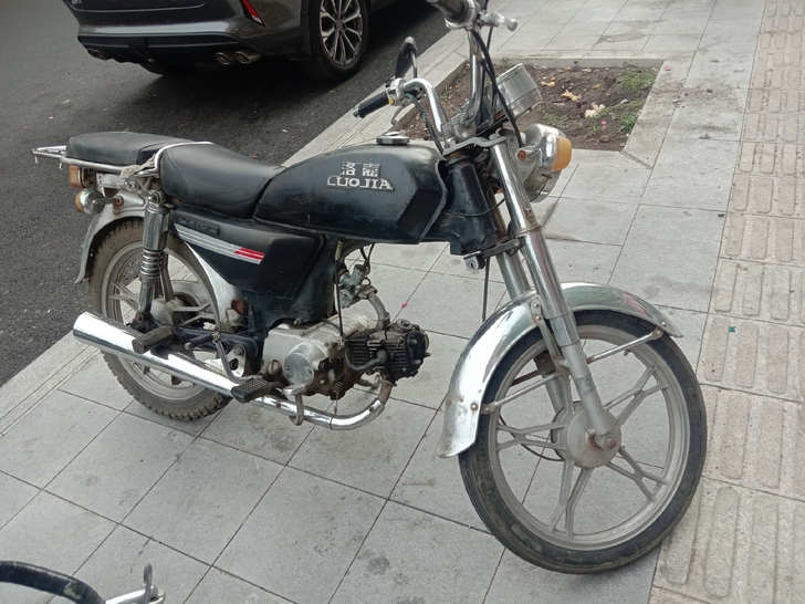 卖摩托车，，纯70摩托车