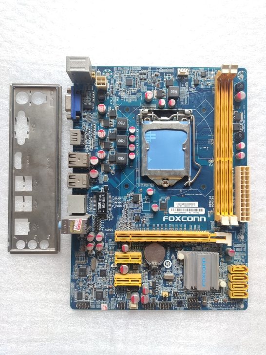 富士康h61mv主板 Intel1155针...