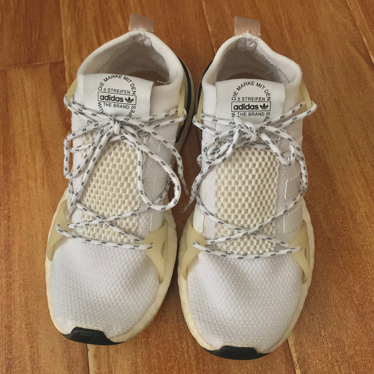白菜价闲置Adidas运动鞋，海淘购入