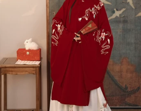 【佛系慢出】红色s码上衣，上衣，上衣， 艺...