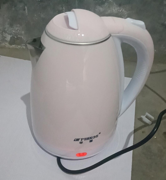（半价处理）全新半球热水壶快烧壶自动断电烧...