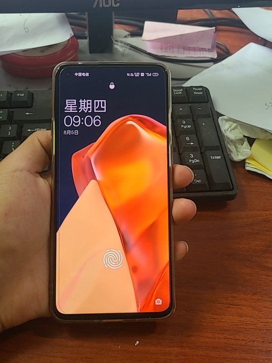 一加9r手机顶配。12g＋256。使用半个...