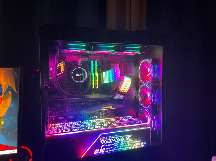 自用电脑 用了半年多 现在没时间玩 工作原...