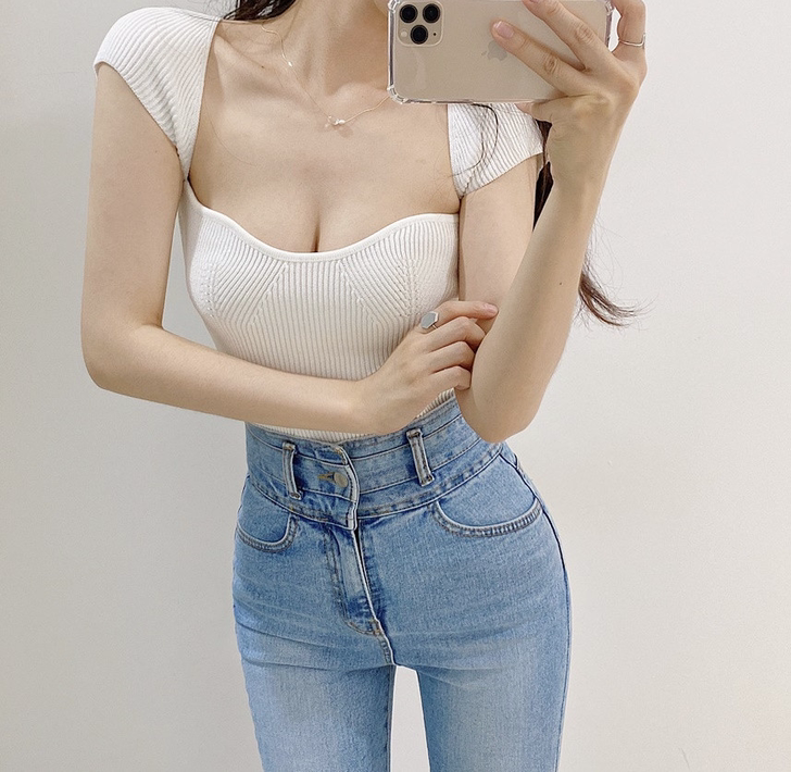 韩国CHIC风 夏季新款复古方领锁骨 显胸...