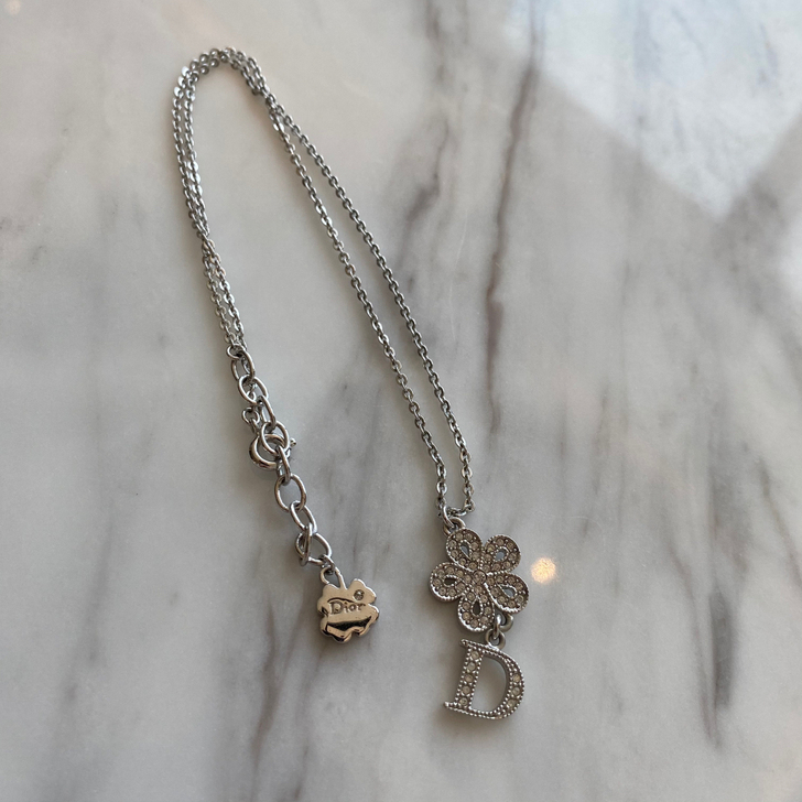 dior迪奥银色钻石花logo项链