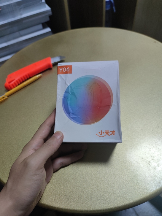 小天才儿童电话手表Y06智能手表