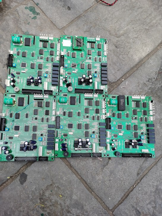 打包出 AT89S52单片机开发版