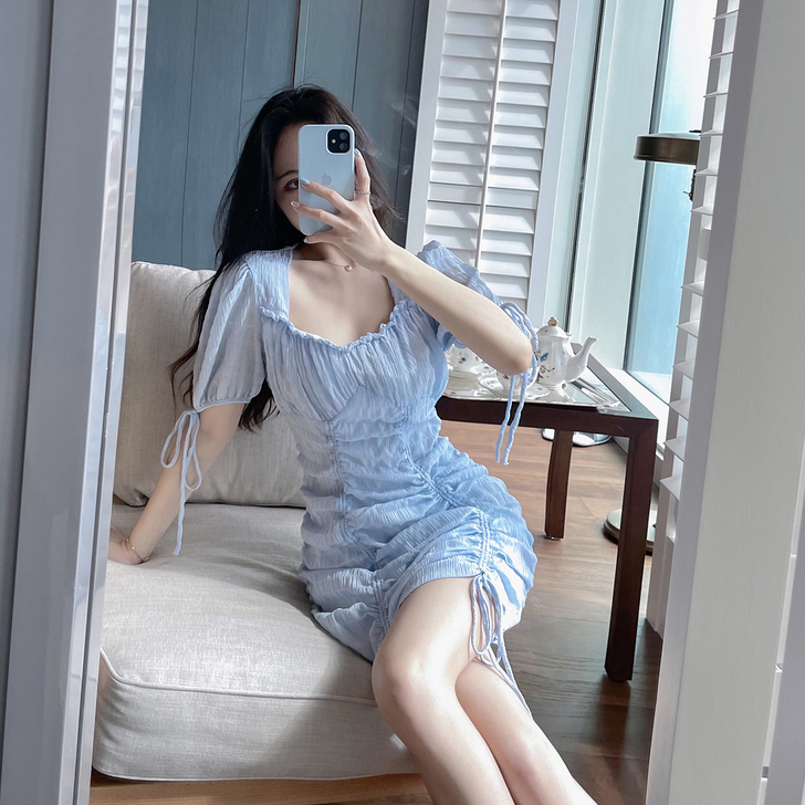 ByYou 夏季新款蓝色泡泡袖连衣裙女设计...