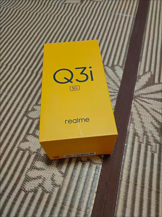 真我Q3i 5G手机 原封 只有一台 ...