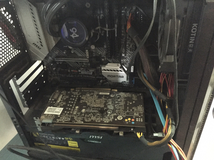 出amd电脑  3700x20批次 主板微...