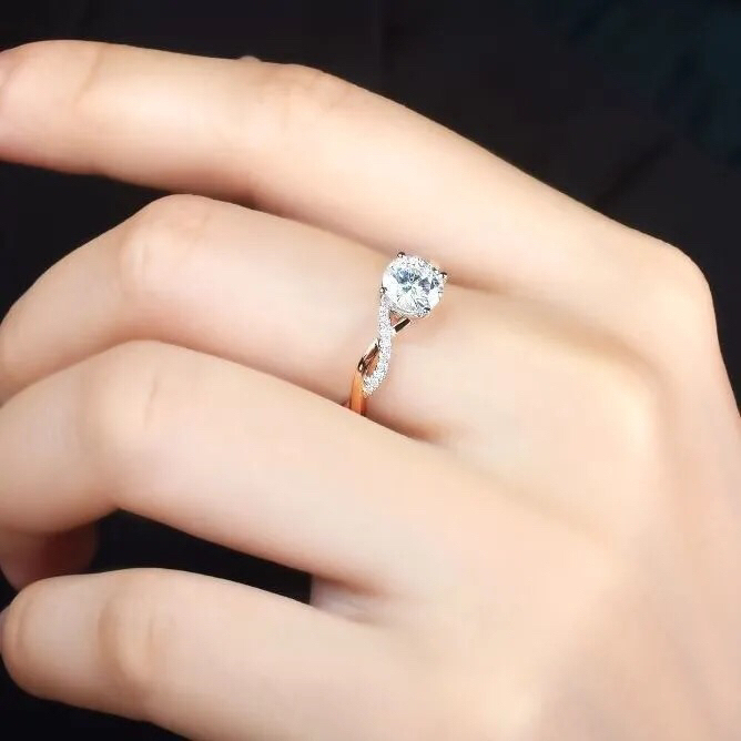 专柜品质莫桑钻1克拉仿真玫瑰金戒指女婚戒9...