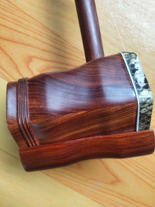 二胡，筒子直径9厘米左右，星海红木二胡，筒...