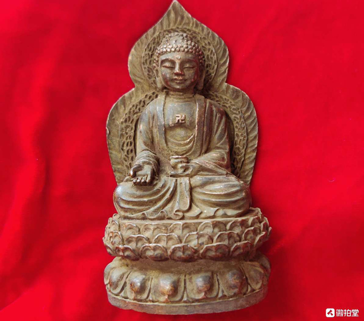 铜佛摆件