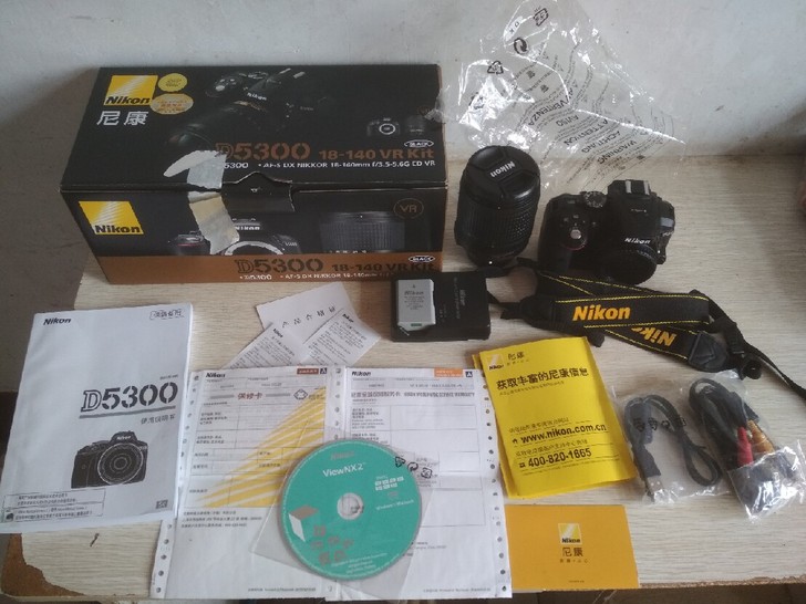 尼康D5300 18-140vr防抖大变焦...