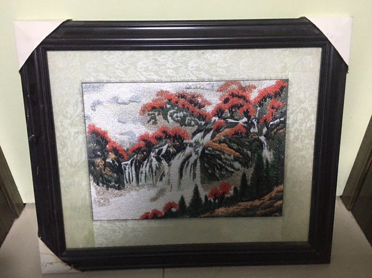 刺绣画，九成九新，一幅50，仅限自提