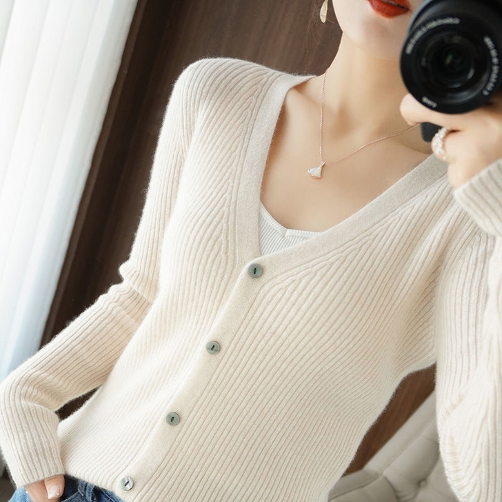 巨显瘦羊毛开衫女2021秋季新款外套V领纯色针织衫修身毛衣外