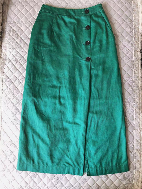 日本单好牌半身长裙铅笔裙，M码数腰围平铺6...