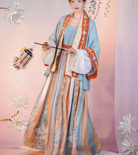 出汉服，均正版。 花神记的宋制100全套 ...