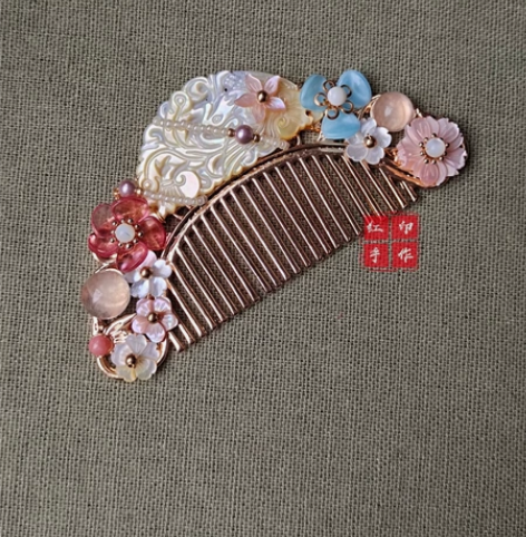 [红印手作]新品凤牌碟贝小发梳，古风汉服配...