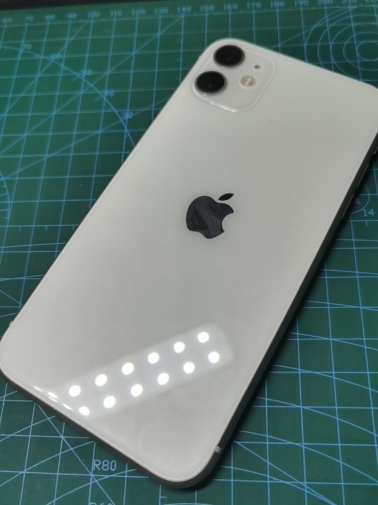 白色128g   iphone11