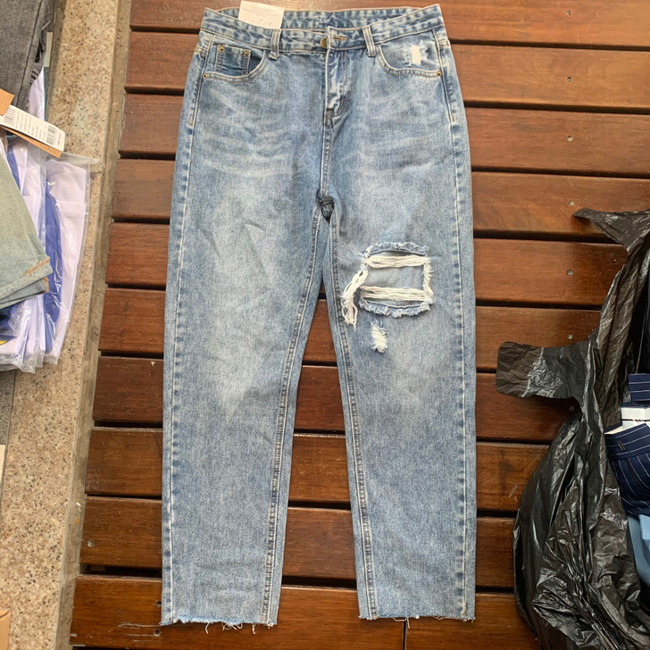 实体店清货韩版女牛仔裤