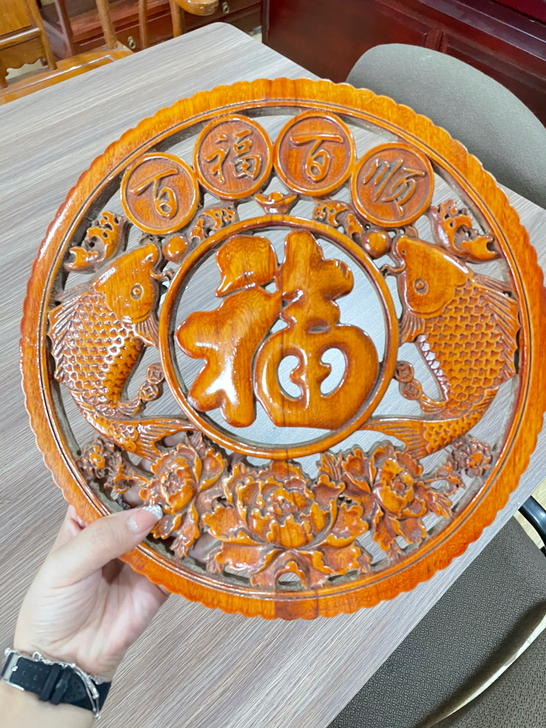公司闲置香樟木圆形摆件实木雕刻博古摆件一口...