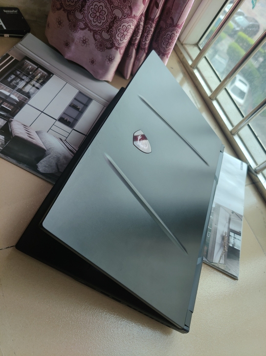 微星GL75 i7-10750 RTX20...