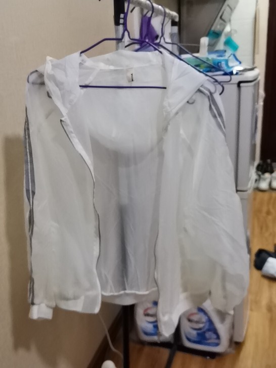防晒服xl码,一次没穿过,放了好久,收拾衣...