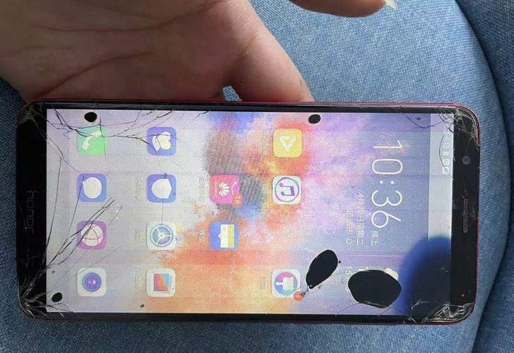 华为荣耀畅玩7x手机 4+32g内存手机功...