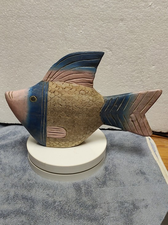 摆件 老木雕上漆鱼,一木雕刻。日本产