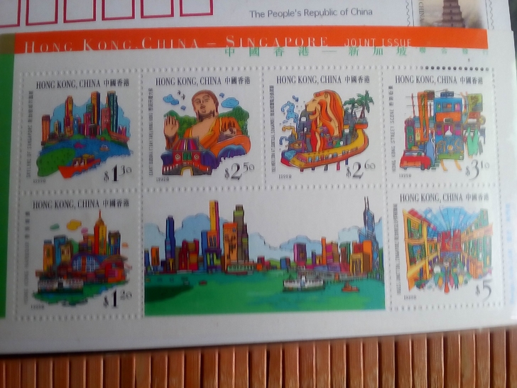 澳门，香港小型张，套票，全新原背胶。喜欢的...