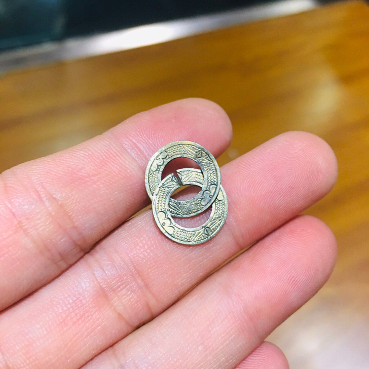 清代老银鎏金套环 工艺精湛,双面工