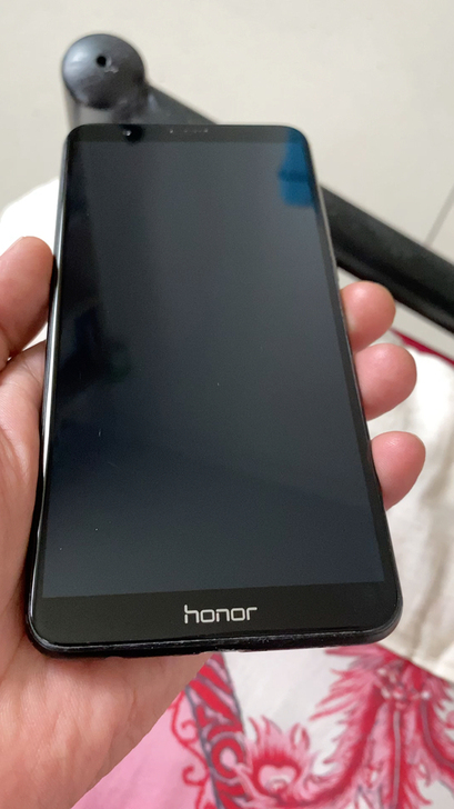 华为荣耀7x，自用淘汰手机，全套配置，送4...