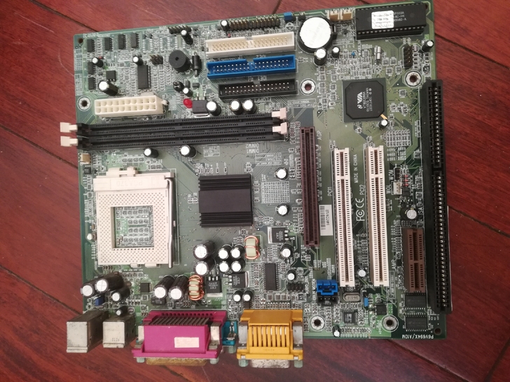 联想 P6V694X/A10M主板，VIA...