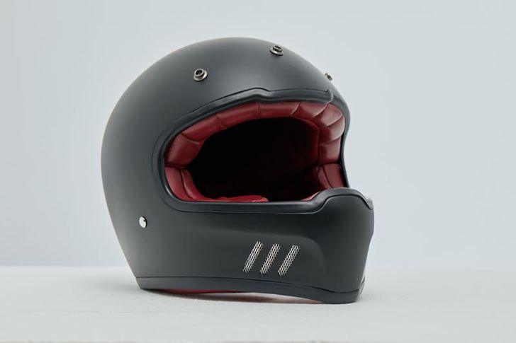 春晓AVA哈雷复古越野四季头盔拉力碳纤维头...