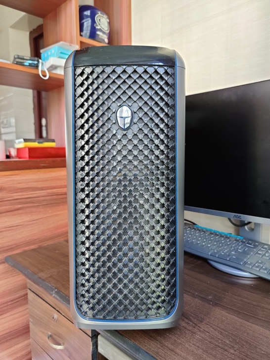 雷神 911黑武士 水冷游戏台式电脑