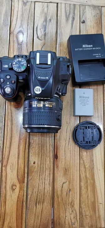 尼康D5300+18-55套机，尼康D53...