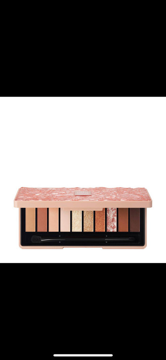 玛丽黛佳眼影色彩工作室