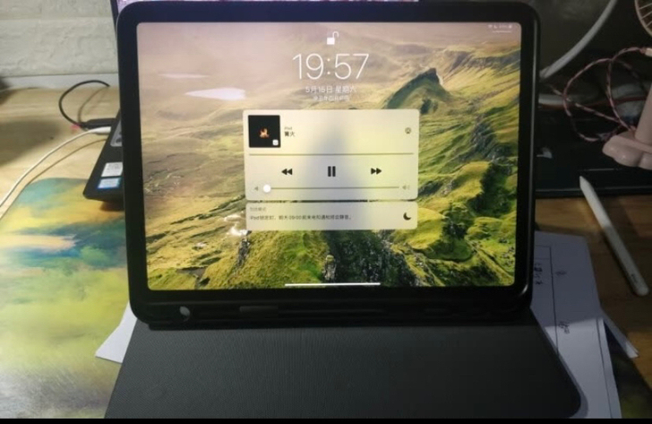 准新机ipad2020款   几乎全新苹果...