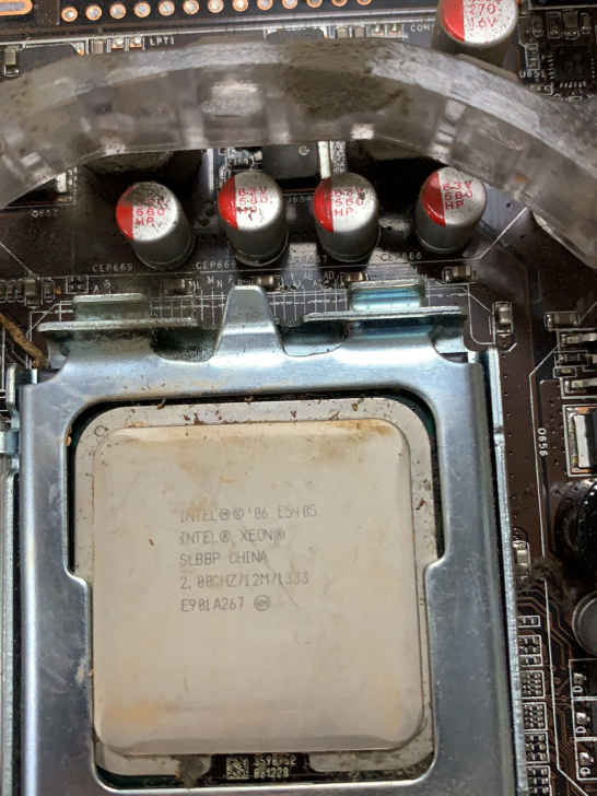 p45主板带至强四核e5345 CPU，成...