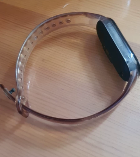 小米手环5NFC，八五新，屏幕有轻微划痕，...