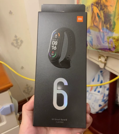 小米手环6，非NFC，无拆封。 感兴趣的话...