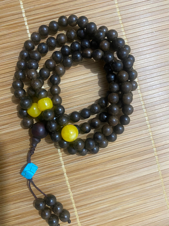 入门沉香，品名不记得了，密封瓶子装着，简单...