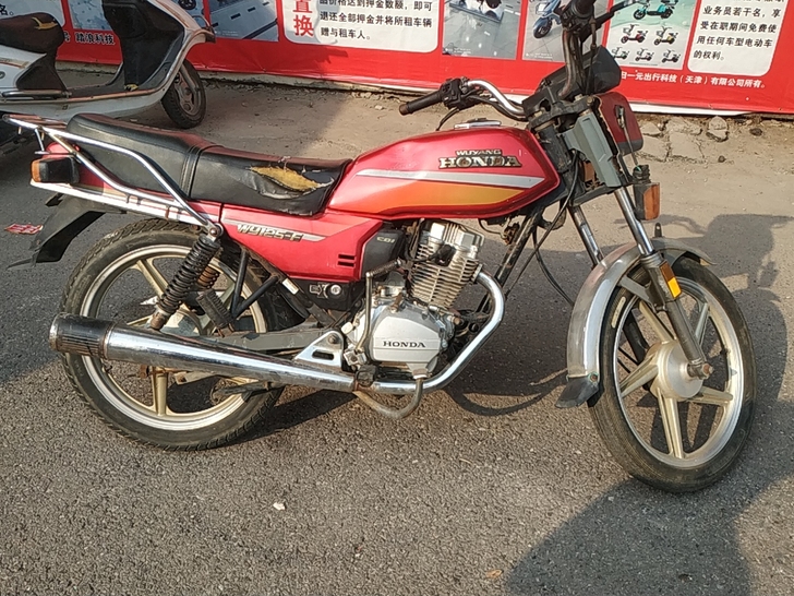 五羊本田125，皮毛如图，车机器绝对好，实...