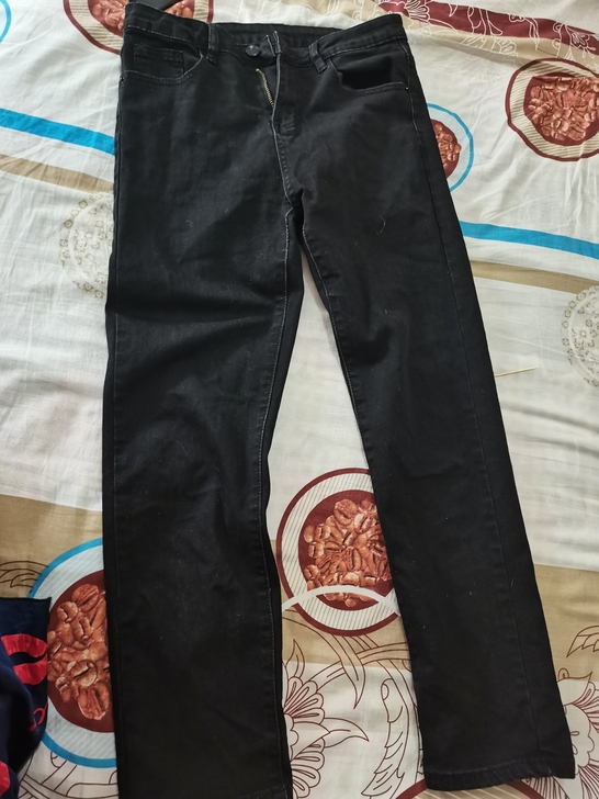 女士直筒黑色牛仔裤165/70A,29码九...